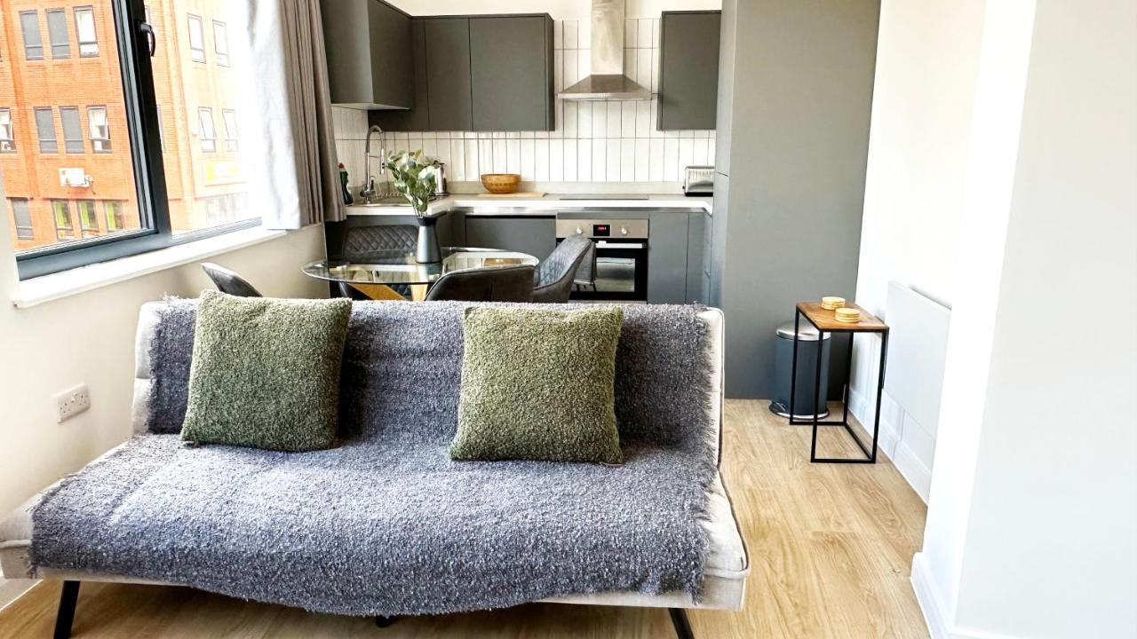123 Queen Street - Home Crowd Luxury Apartments 셰필드 외부 사진