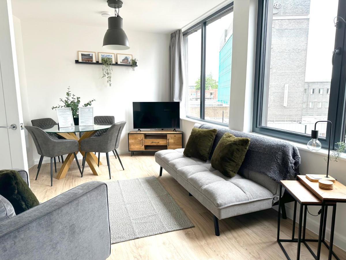 123 Queen Street - Home Crowd Luxury Apartments 셰필드 외부 사진
